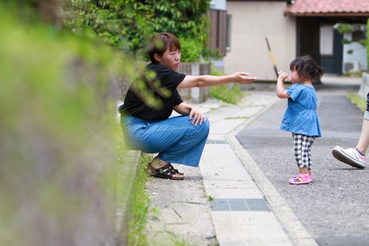  
数区画の分譲を行うと 
 
 
子育て世代の方々が集まります 
 
 
 
 
弊社はお客様に恵まれており 
 
 
いい人たちが集まります 
 
 
撮影のご協力も 
 
 
本当にありがとうございます 
 
 
&nbsp;