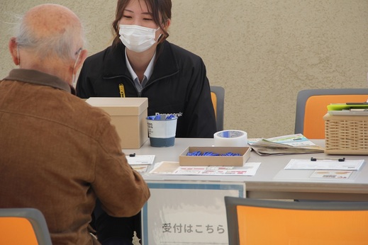  
 
弊社のハウジングショールームは 
 
 
駐車場もそこそこあり 
 
 
問題なく開催する事ができました 
 
 
&nbsp;