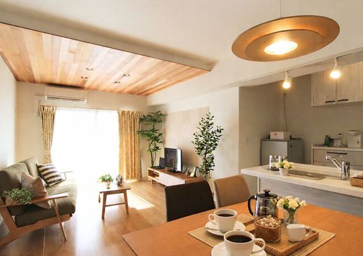 
現在リフォーム時の仮住まいとして弊社が所有している物件は 
 
 ・新安城駅　徒歩５分のマンション 
・安城駅　徒歩７分のマンション 
・JR「三河安城」駅徒歩圏の戸建て  
 
になります。（空き状況はお問い合わせ下さい。） 
 
マンションについてはナイスホームがリノベーションを手掛けた物件です。 
 
リフォーム時の仮住まいが心配・・ 
安城市内で生活圏内を変えたくない・・ 
 
という方は、一度ナイスホームにご相談ください。 
&nbsp;