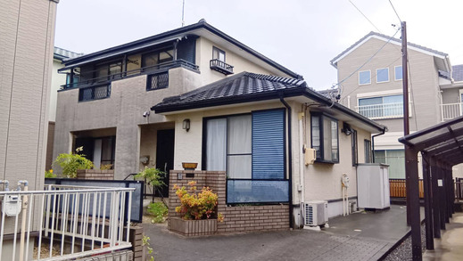 私、不審者ではありません。物件撮影中です（汗）