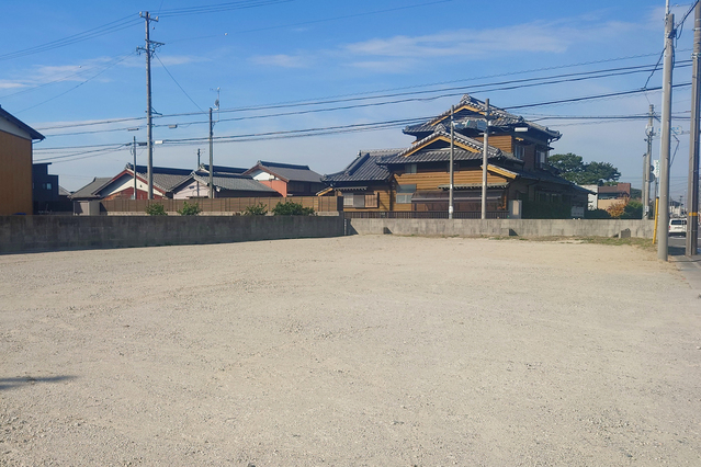 ゆとりが叶える暮らし。60坪超の広々敷地